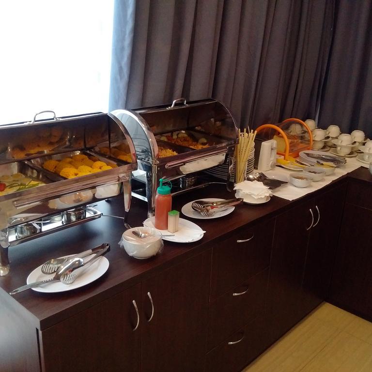 Hotel Royal Manado Eksteriør bilde